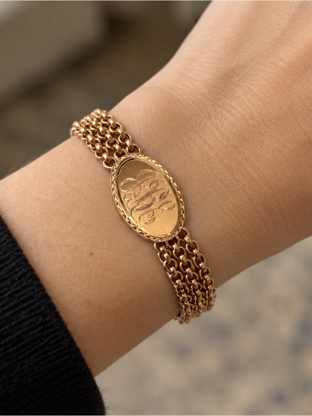 Classic Gold Engraved Oval ID Bracelet - Women's Jewelry